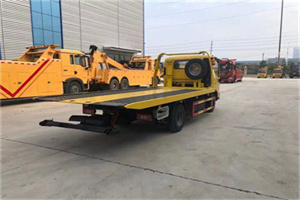 漕泾镇非事故拖车