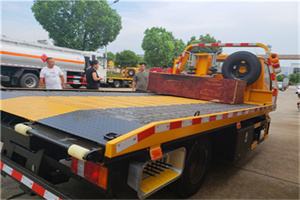 漕泾镇附近拖车电话号码服务